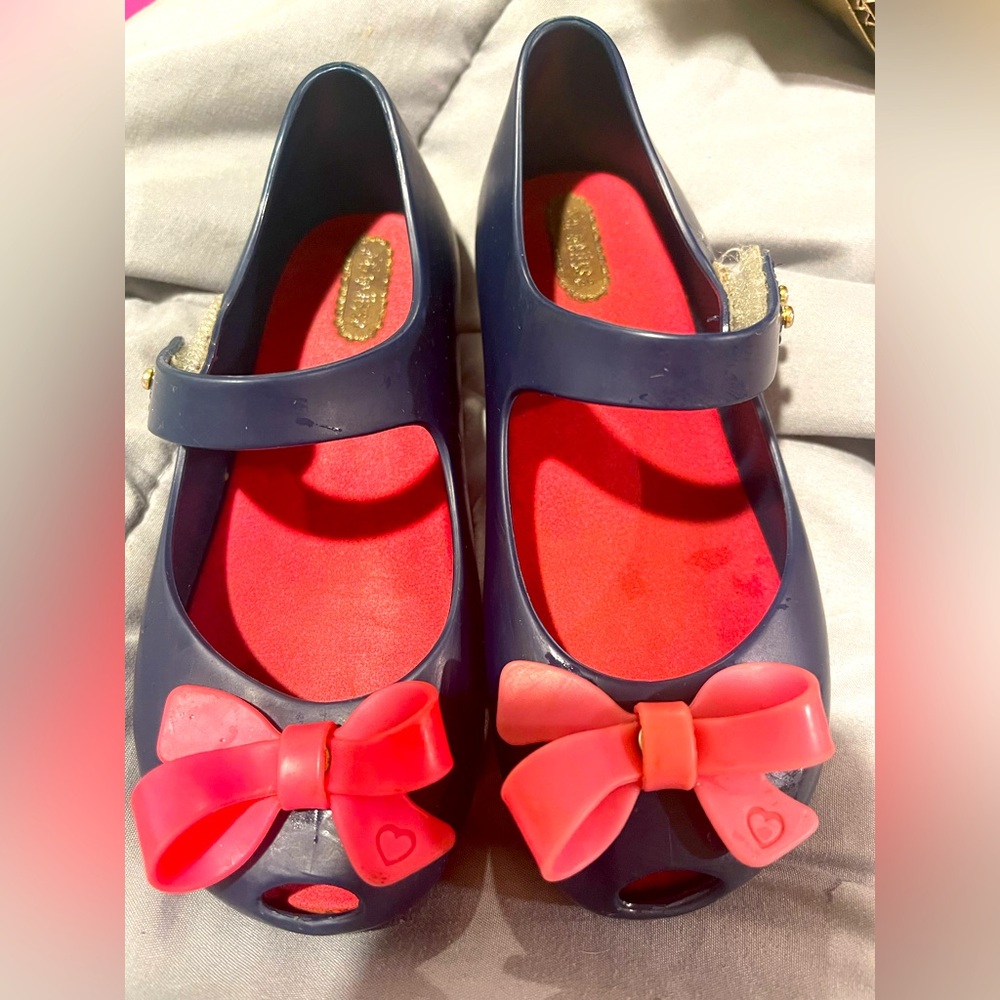 Mini Melissa Navy flats with pink bows